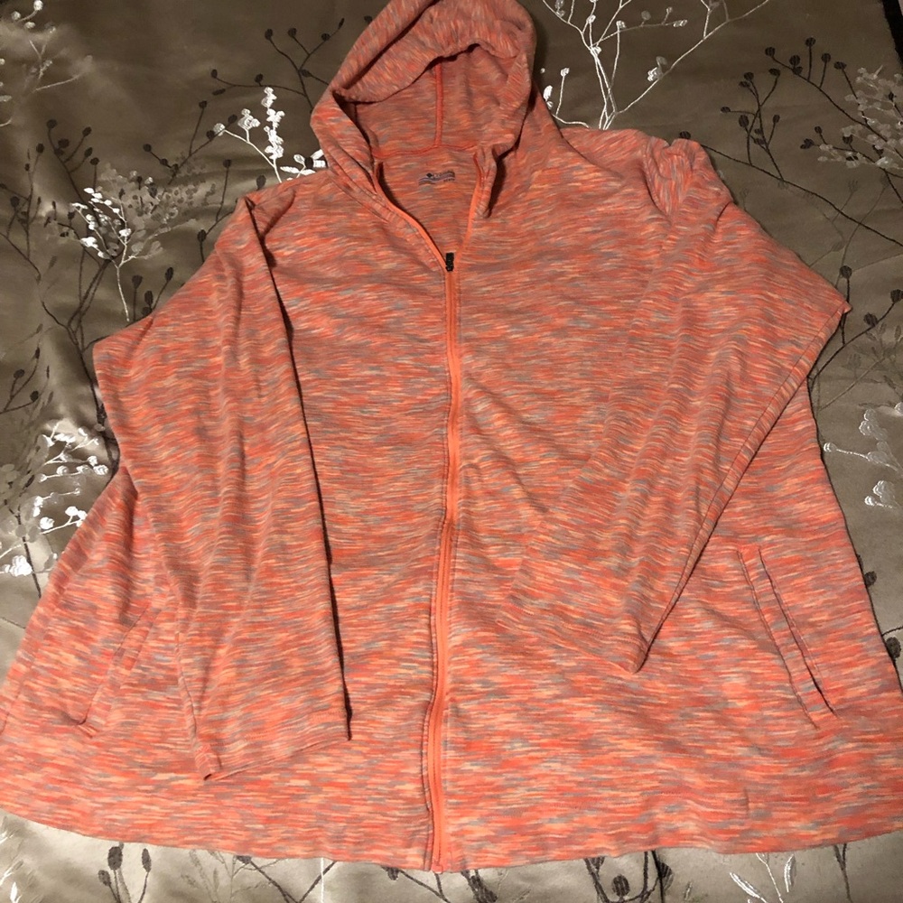Women’s size 3X Columbia lighter weight hoodie